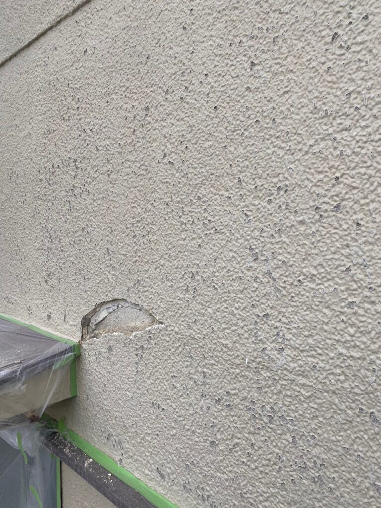 外壁塗装の目安、ひび割れからモルタルの捲れ